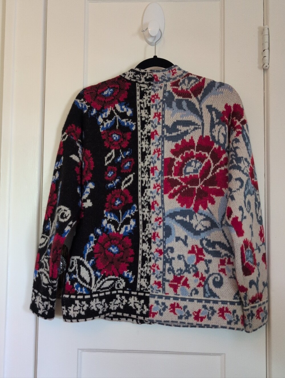 FARM Rio Mixed Valentina Black Knit Cardigan NWOT - Picture 8 of 8